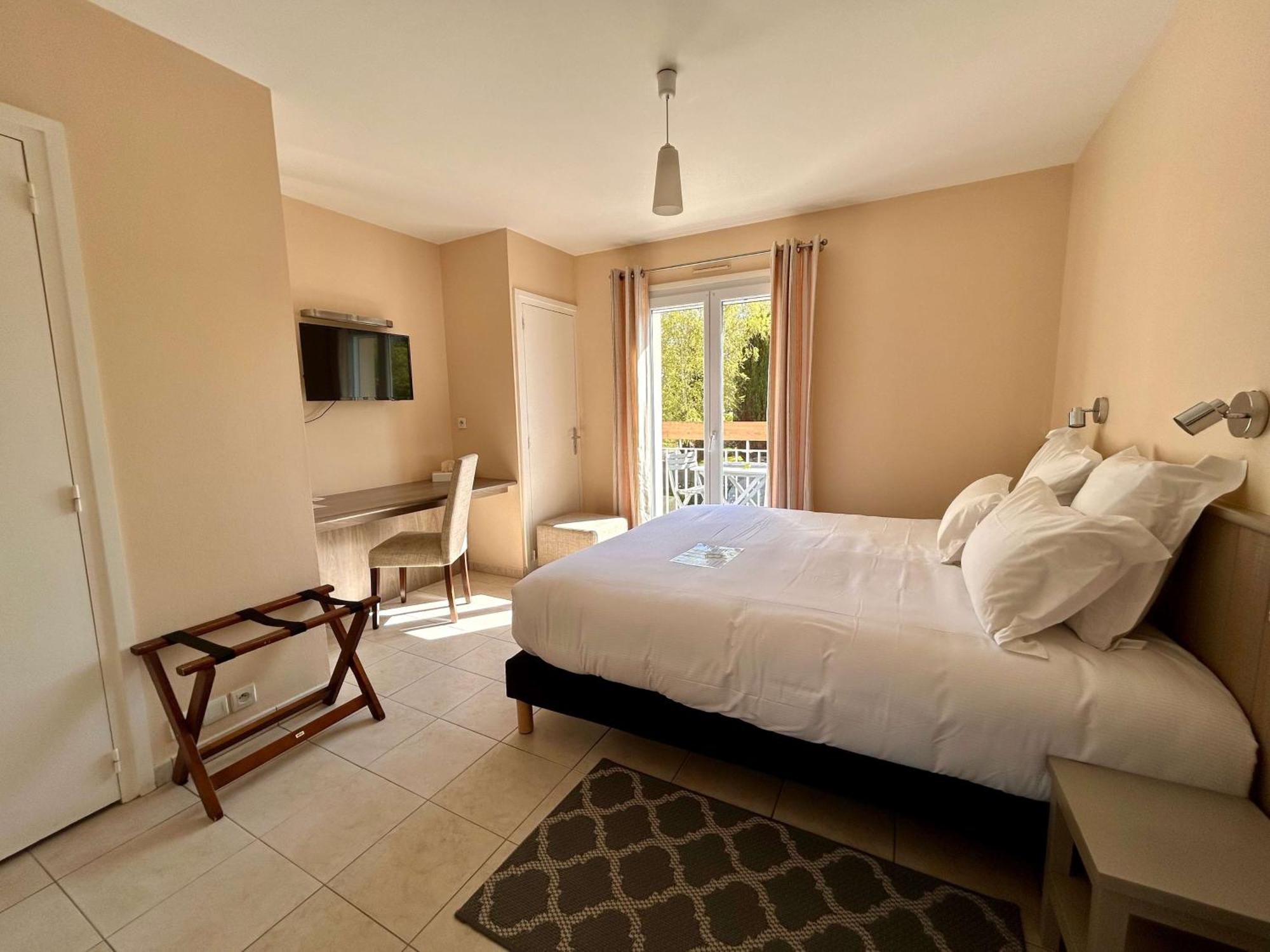 Brit Hotel Lannion-Perros Guirec Zewnętrze zdjęcie