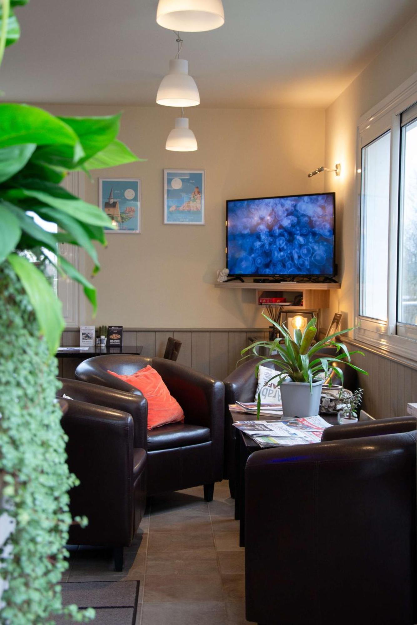 Brit Hotel Lannion-Perros Guirec Zewnętrze zdjęcie