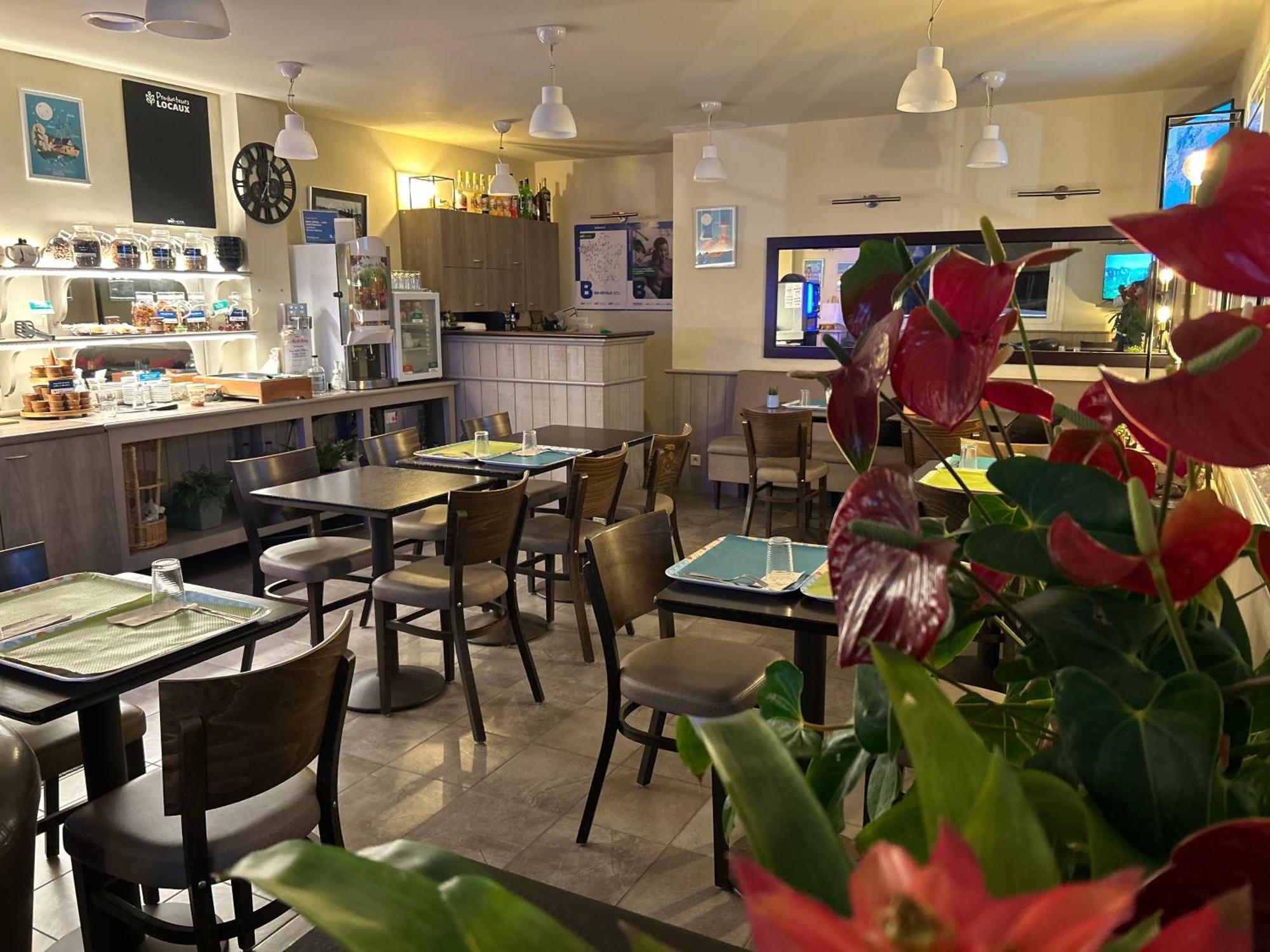 Brit Hotel Lannion-Perros Guirec Zewnętrze zdjęcie